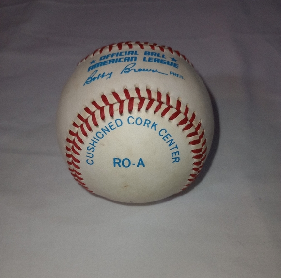 Shane Mack Signed Rawlings Official American League Baseball – Pre‑Owned - Picture 4 of 4